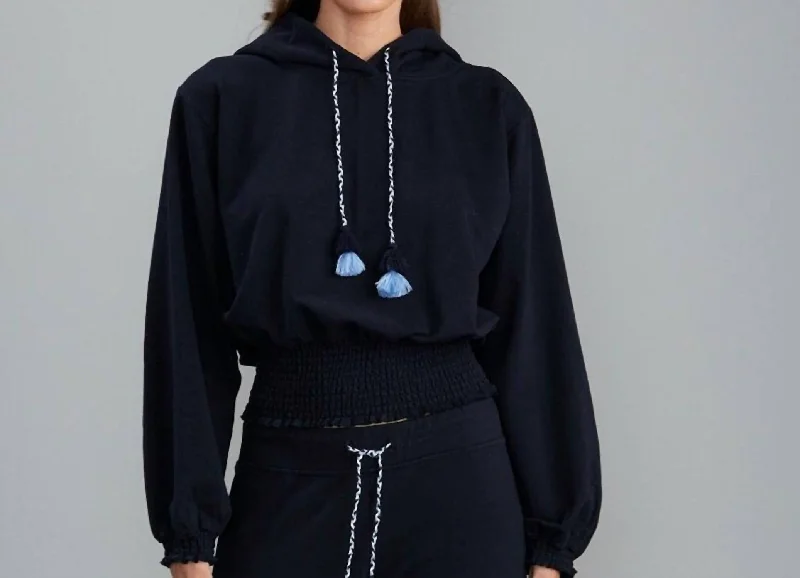 Mott Hoodie In Black Hoodie with Mesh Breathable Sporty