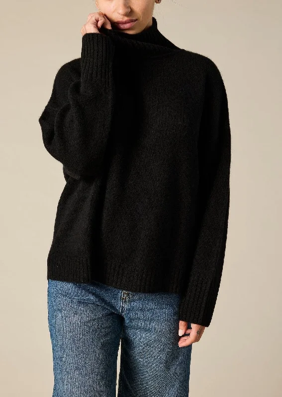 Cashmere Sunday Sweater in Black Bright Pastel Dark