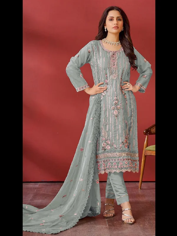 Green Designer Heavy Pakistani Pant Suit With Prettified Embroidery Work Modern Skinny Pants