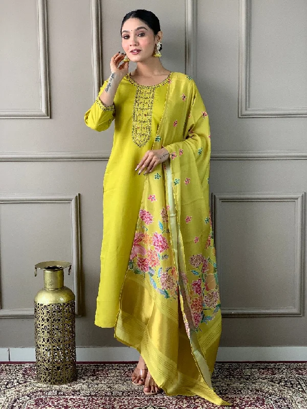 Green Attractive Looking Readymade Pant Suit With Embroidery Printed Work Chic Slim Fit Pants