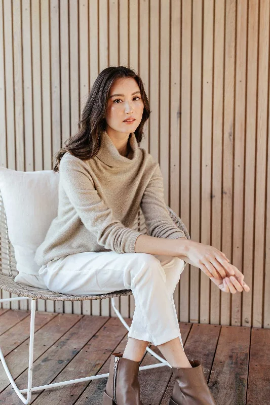 Womens Float Sweater Stylish Fashionable Trendy