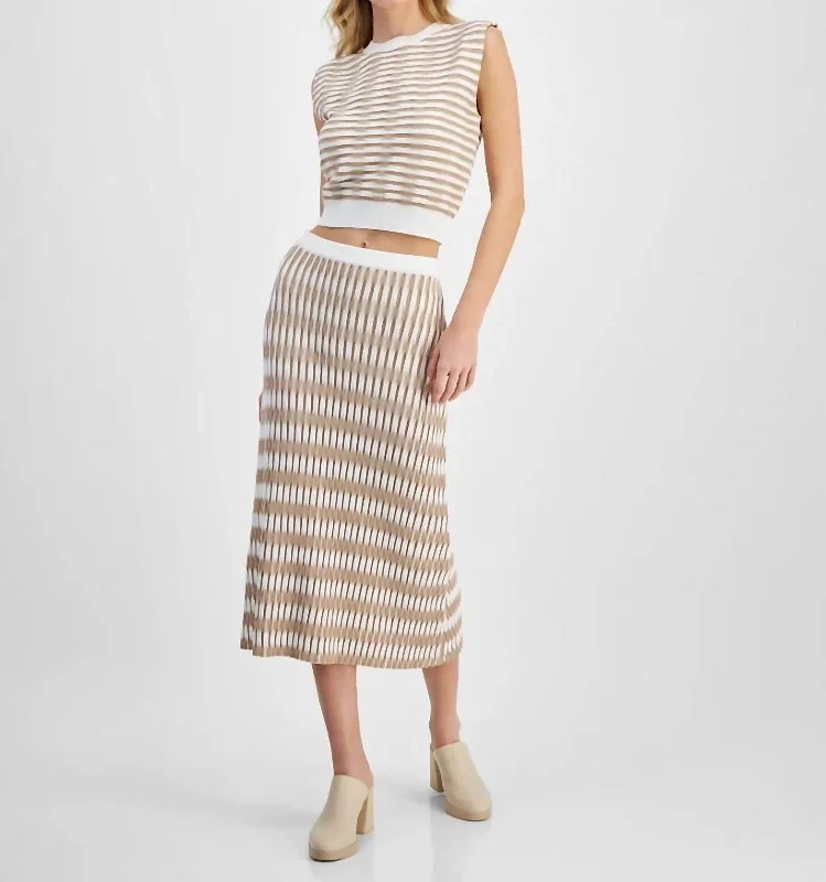 Newport Knit Skirt In Tab White lace skirt intricate
