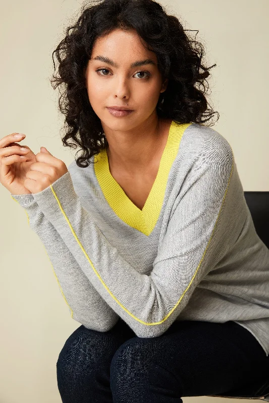 Merino wool sweater with contrasting detail Fitted Slim Tailored