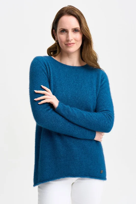 Womens Essential Sweater Handmade Hand-knitted Hand-woven