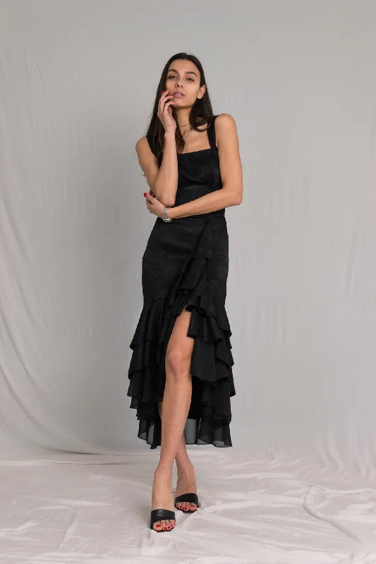 The Julia Dress Tunics Versatile functional