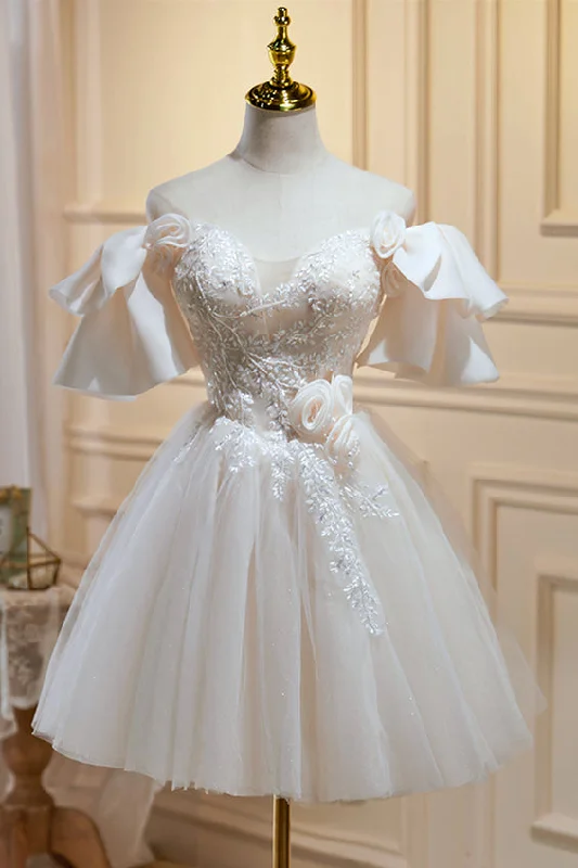 Ivory Flaunt Off-the-shoulder Flowers Appliques Homecoming Dress