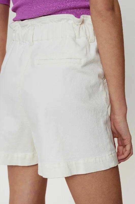 Numph Lulu Bright White Shorts