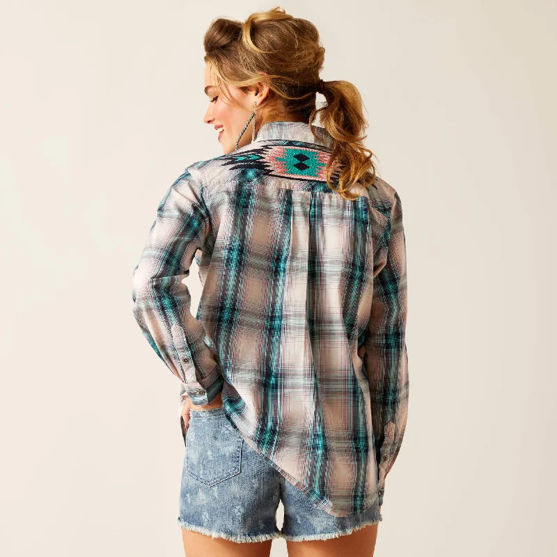 Women's Ariat Billie Jean Button Down Shirt #10048992