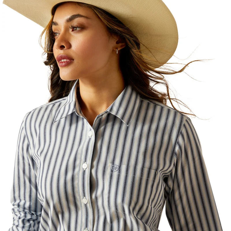 'Ariat' Women's Kirby Wrinkle Resistant Button Down - Baja Stripe