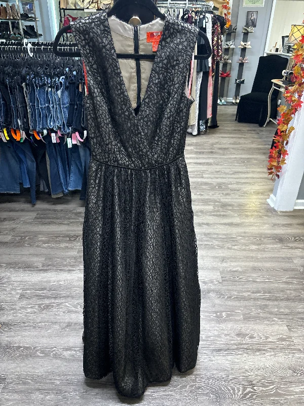 Monique Lhuillier Web Evening Dress - Size 6 Tunics Luxurious premium