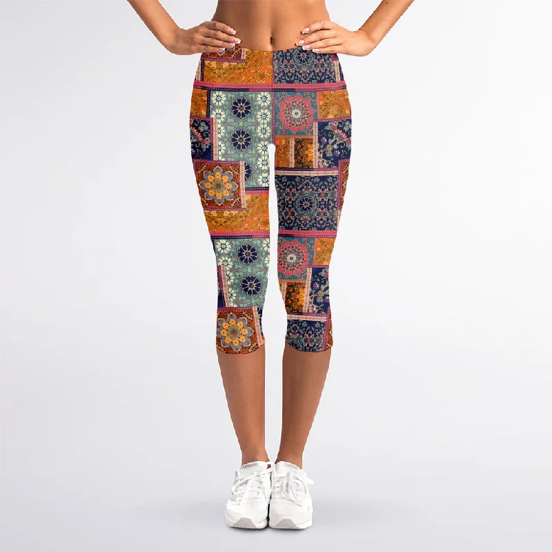 Ethnic Floral Patchwork Pattern Print Women's Capri Leggings Chic Velvet Soft Leggings