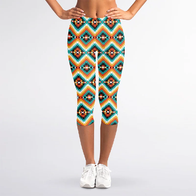 Ethnic Native American Pattern Print Women's Capri Leggings Fashionable High-Rise Leggings