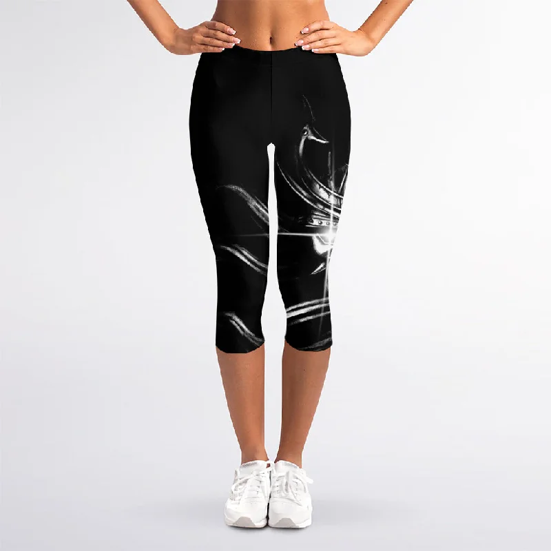 Evil Samurai Mask Print Women's Capri Leggings Stylish Ankle-Length Leggings