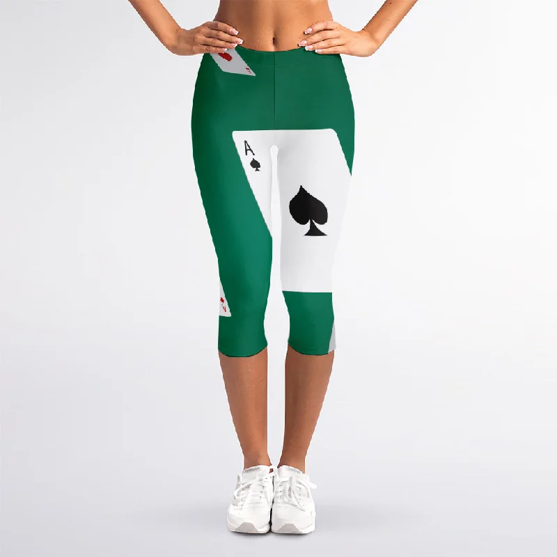 Falling Poker Cards Print Women's Capri Leggings Trendy High-Compression Leggings