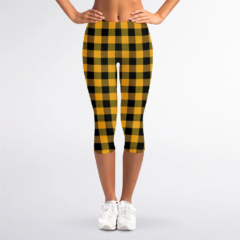 Fire Yellow Buffalo Check Pattern Print Women's Capri Leggings Comfortable Classic Yoga Leggings